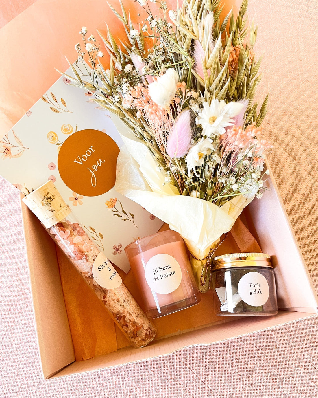Moederdag 2025: Verras de liefste mama met een origineel cadeau vol geluk