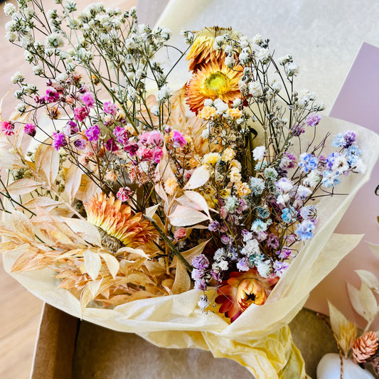 Mini bouquet de fleurs séchées